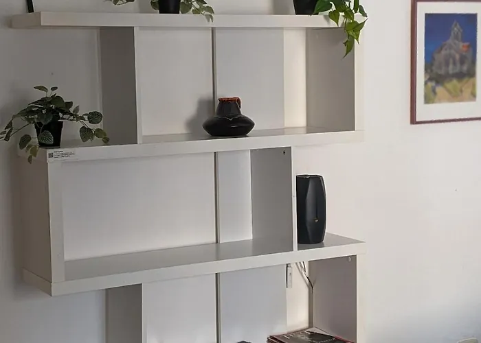 In The Center Of Modena, Piazza Roma And The Ferrari Museum Апартаменты